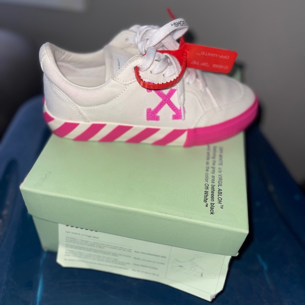 Sneaker